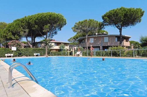 Holiday resort Villaggio Tivoli Bibione Spiaggia - IVN01320-DYD