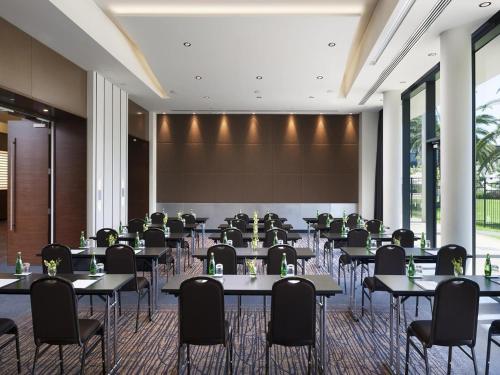 Crown Promenade Perth – Perth, WA