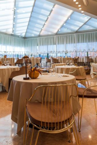 Restaurante, Hotel Leonardo da Vinci in Erba