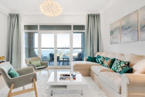 Baytik- Stunning 1BR Apartment Shoreline Palm Jumeirah