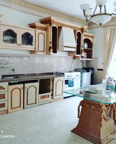 Villa 5 kamar kota bunga