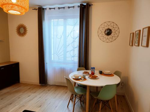 Cosy House Terrasse Parking gratuit Fibre