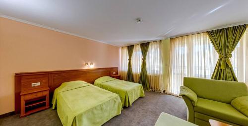 Troyan Plaza Hotel - image 7