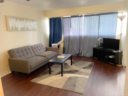 Royal Aloha 204 condo - image 3
