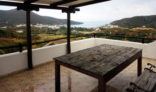 Thomas Apartments Katapola - Chora - image 14