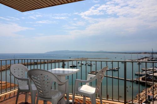 Apartment with Sea View