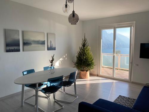 View, Happy Guest Apartments - Blue Apartment in Riva Di Solto