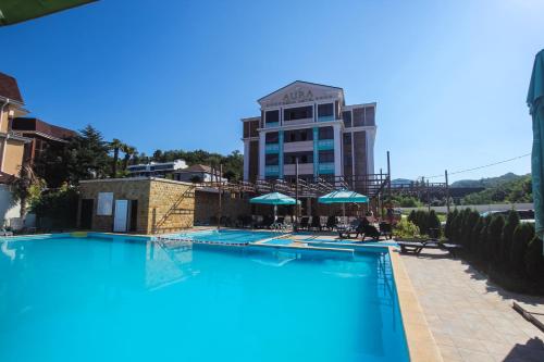 Aura Hotel - image 12