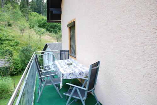Erkély/terasz, Haus Martl in Egg Bei Hermagor