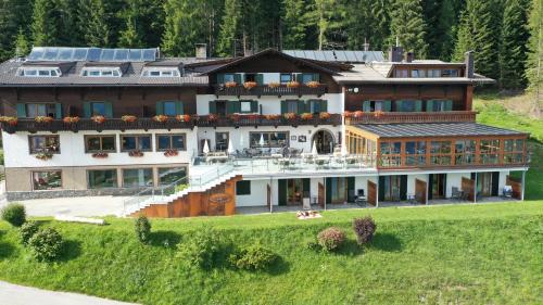 Alpenhotel Ratsberg 1650m Toblach