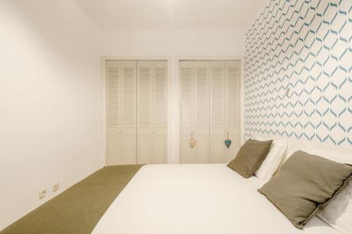 Cozy&quiet Apt in SanVicente st Andalusian patio, Seville