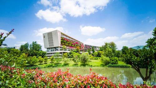 InterContinental Heilong Lake, an IHG Hotel