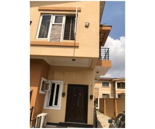 Amazing 4 Bedroom Duplex in Ikeja Allen Avenue