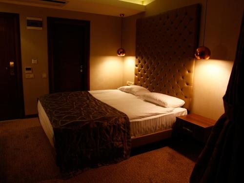 Feyzan Hotel Feyzan Hotel is conveniently located in the popular Corum area. The property features a wide range of facilities to make your stay a pleasant experience. 24-hour front desk, facilities for disabled gu