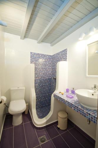 Mykonos Marina - image 2