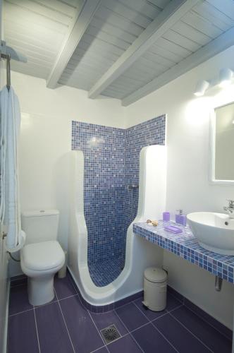 Mykonos Marina - image 14