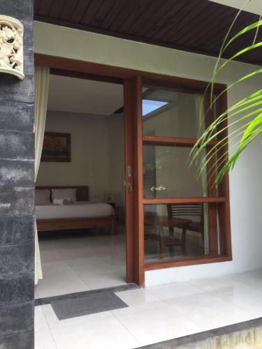 JULIET HOUSE UBUD