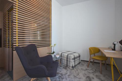 Bed & Atmosphere Rooms - image 6