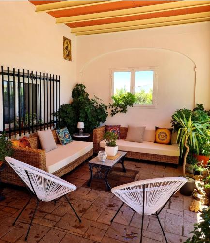 Villa Mirador del Sol, 45min playas de Donana, 35min de Sevilla, Bodegas de Vinos in Villalba del Alcor