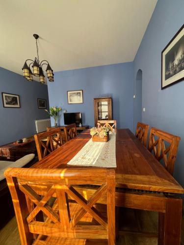 Koplietošanas atpūtas telpa ar TV, Casa Rural Palacio de Bureta in Albeta