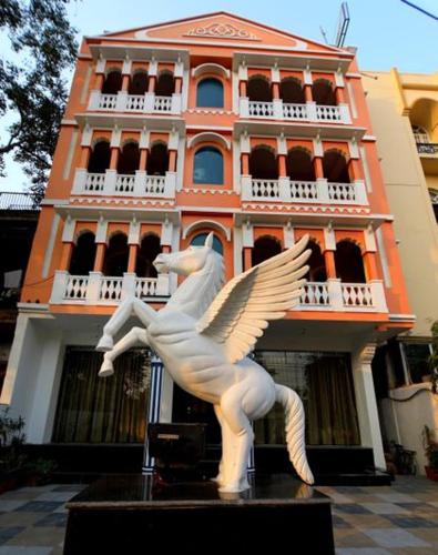 Hotel Sarin Inn ( Heritage)