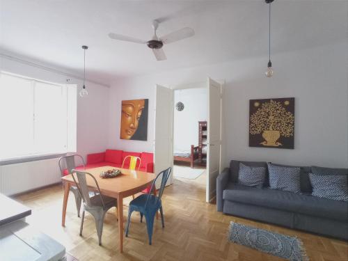 Bp SOHO GRAND Apartment