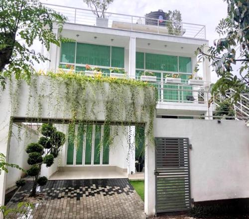 Princess Gate Apartments