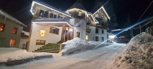 U Stozi Hotel - Dragobrat