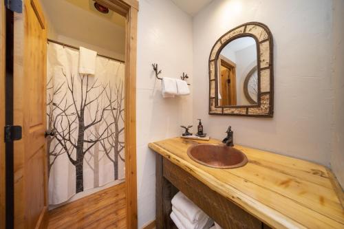 Hi Country Haus - 13-15 Condo in Winter Park, USA