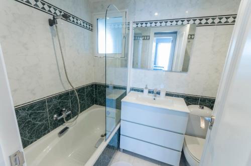 Apartment image 5
