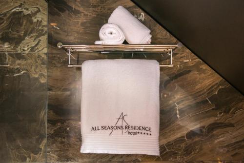 All Seasons Residence Design Hotel - Free parking
