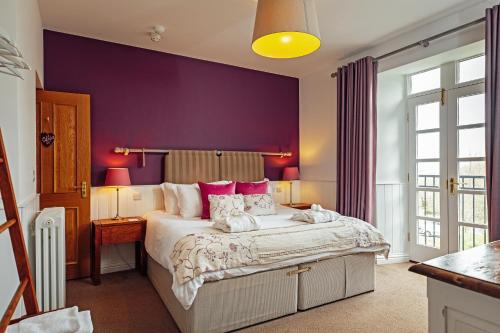 Trefloyne Manor - image 2
