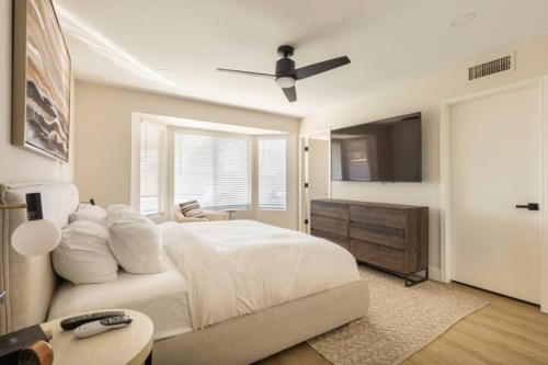 Walking Distance to Cardinals Stadium & Westgate