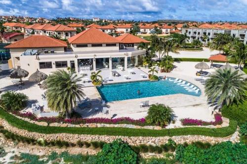 Cocy apartment in gold coast aruba