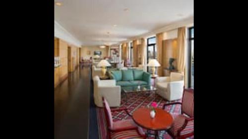 Room in BB - Conrad Cairo,twin classic Room, Partial Nile View