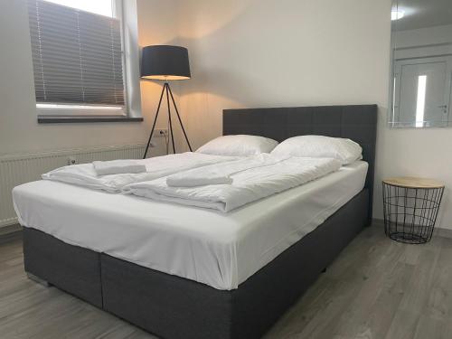 Urbanes, modernes Apartment mit Parkplatz in Kassel, Deutschland