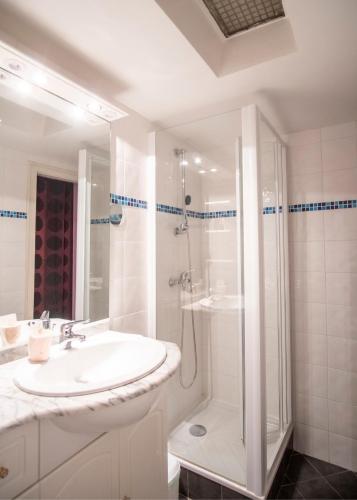 Classic Single Room with Shower