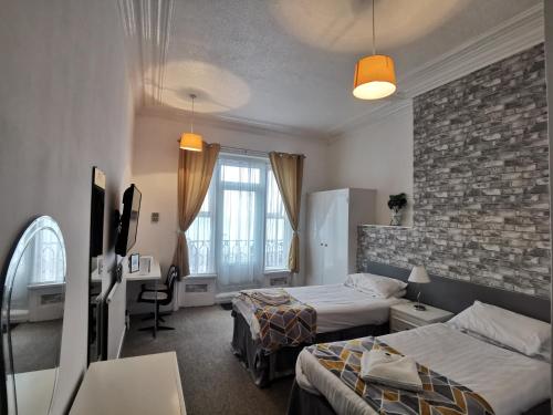 Royal Pier Room Type - Twin Room with Balcony