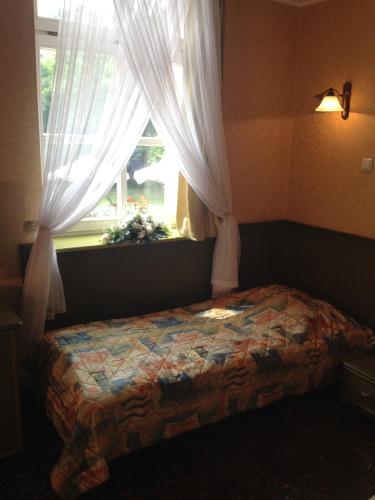 1 twin bed