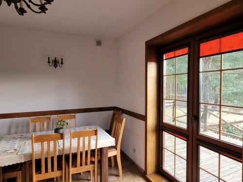 Kaszubskie Zacisze dom nad jeziorem, sauna, balia ogrodowa in Lipusz