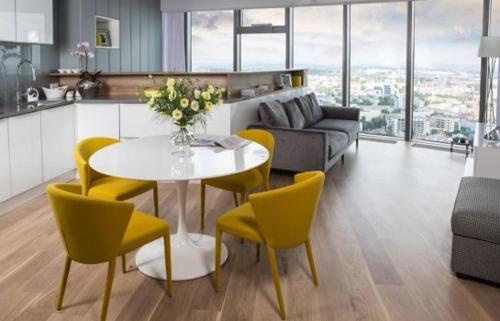 30th+ Floor Apartments in Sky Tower - Photo 5