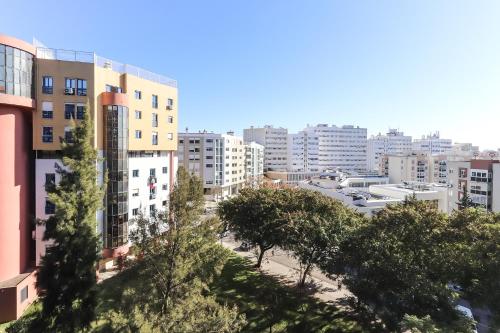ทัศนียภาพ, Lisbon Flower 360º - Your Lovely Flat with Pool and Parking in ลูมิยาร์