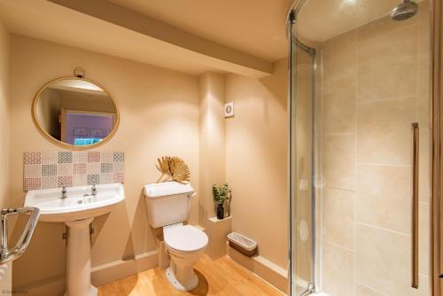 Old Post Office sleeps 4 by Bloom Stays Old Post Office sleeps 4 by Bloom Stays