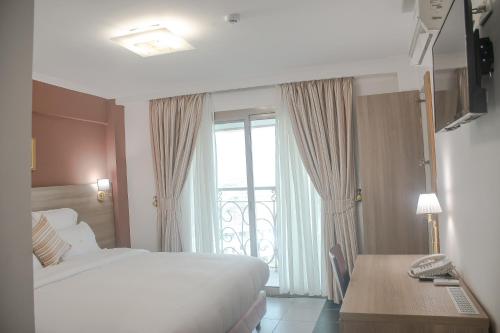 hotel photo