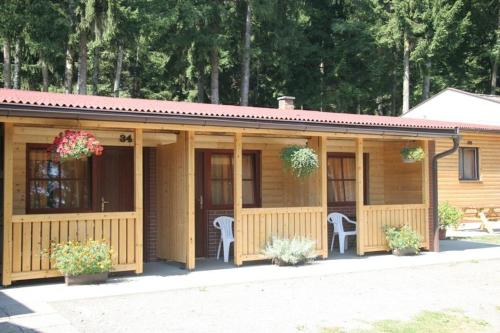 Chatový areál Zděřina - Accommodation - Police nad Metují