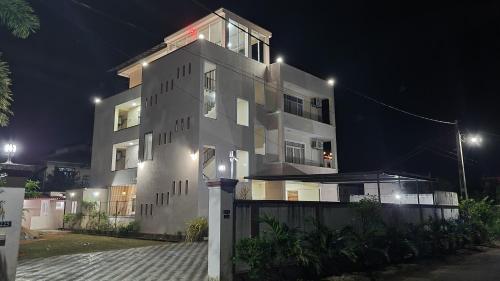 . Grand Station Residence - Jesmin
