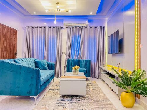 Tastefully Serviced Furnished 2 Bedroom Apartment Lekki phase 1
