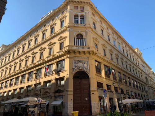 Casa Biondi, Nápoles