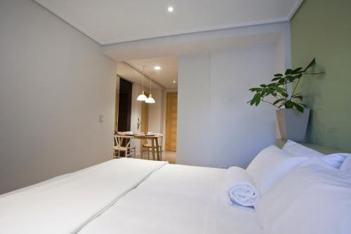 Family Room with Terrace room in Le Montreal Apartments