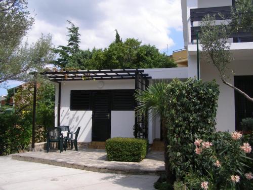 Apartments Dunoti in Krk Island